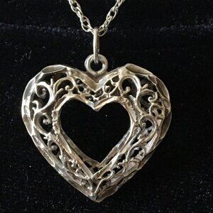 Vintage 3-D Sterling Silver/Vermeil Gold Filigree Puffy Heart Pendant Necklace